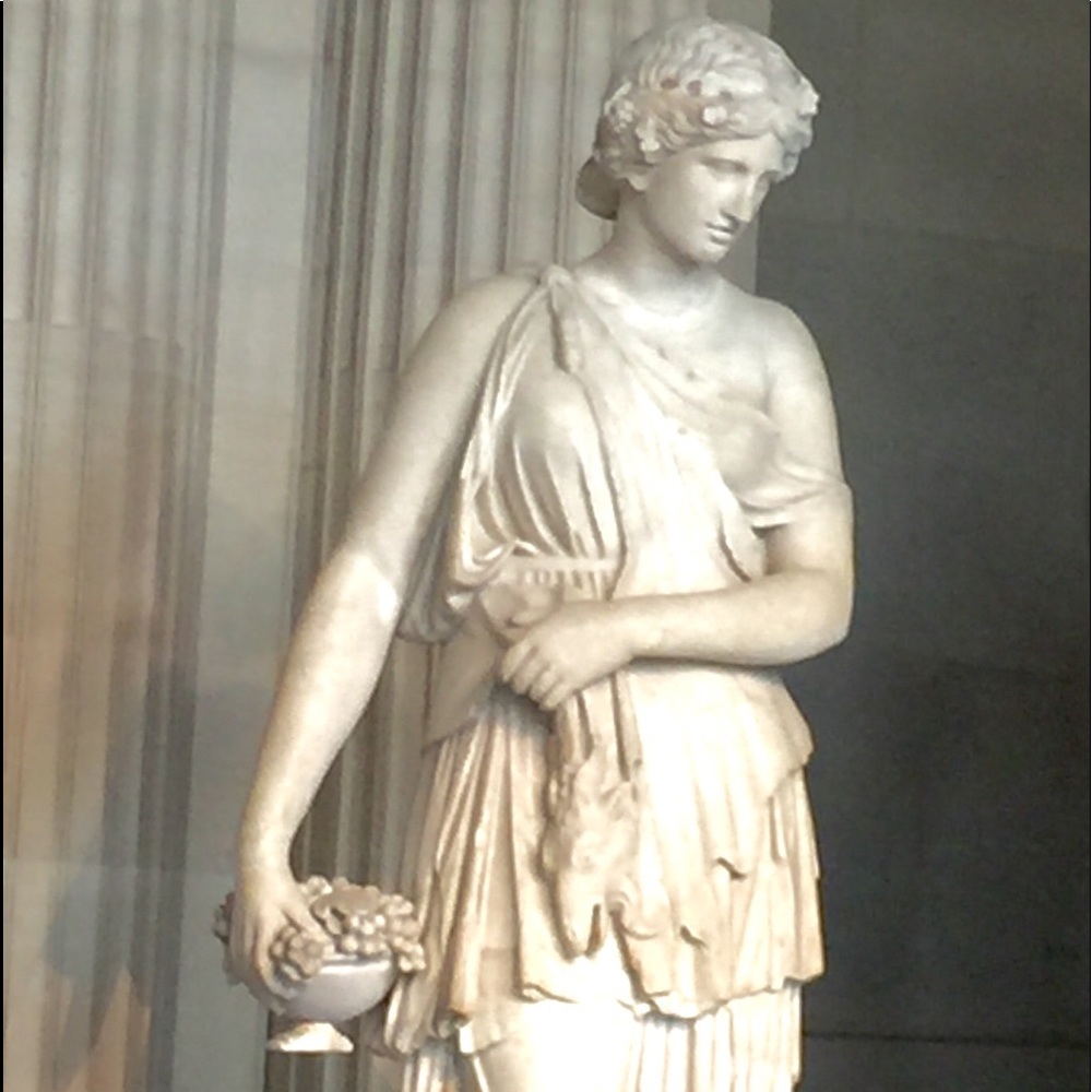 Meet your Posher, Maryvirginia